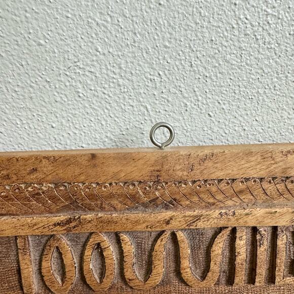 Vintage Hand carved Rhino plaque sign with script writing Ethnic decor - Picture 8 of 10